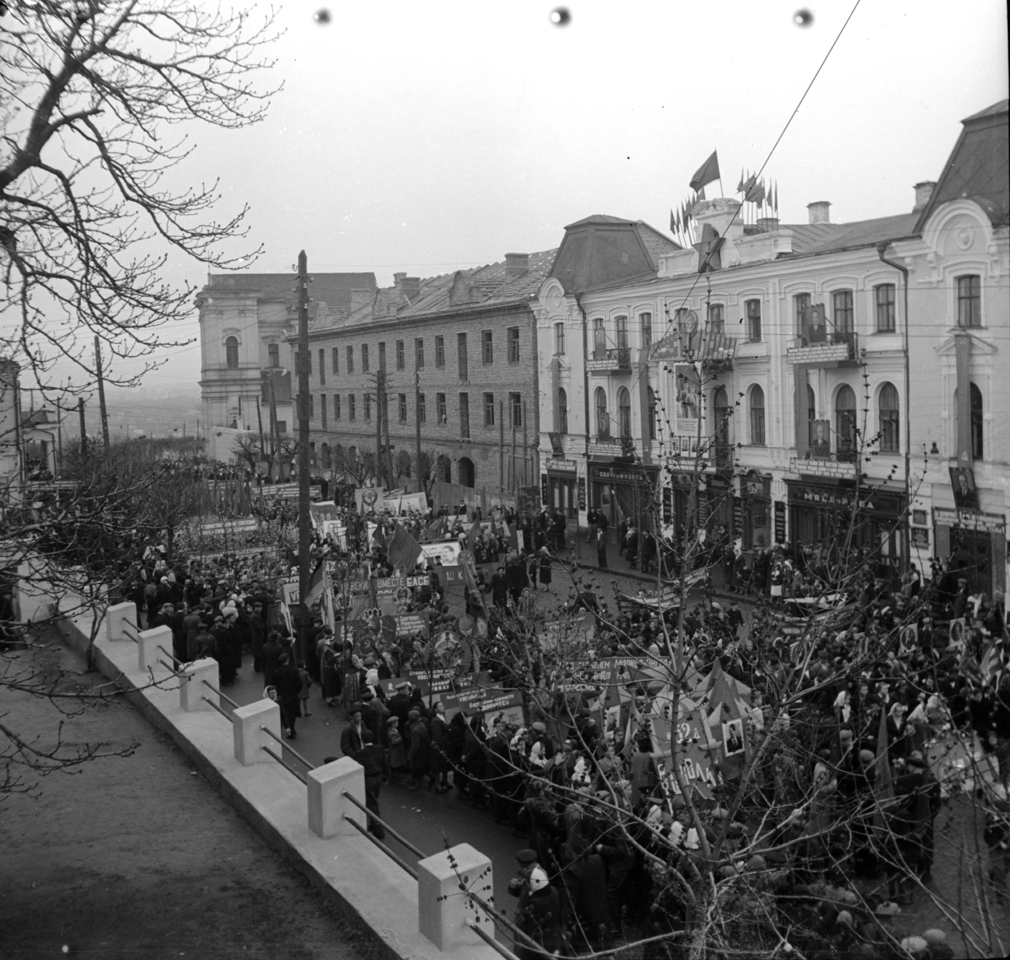 Фонди Музею поповнились унікальними фото Вінниці