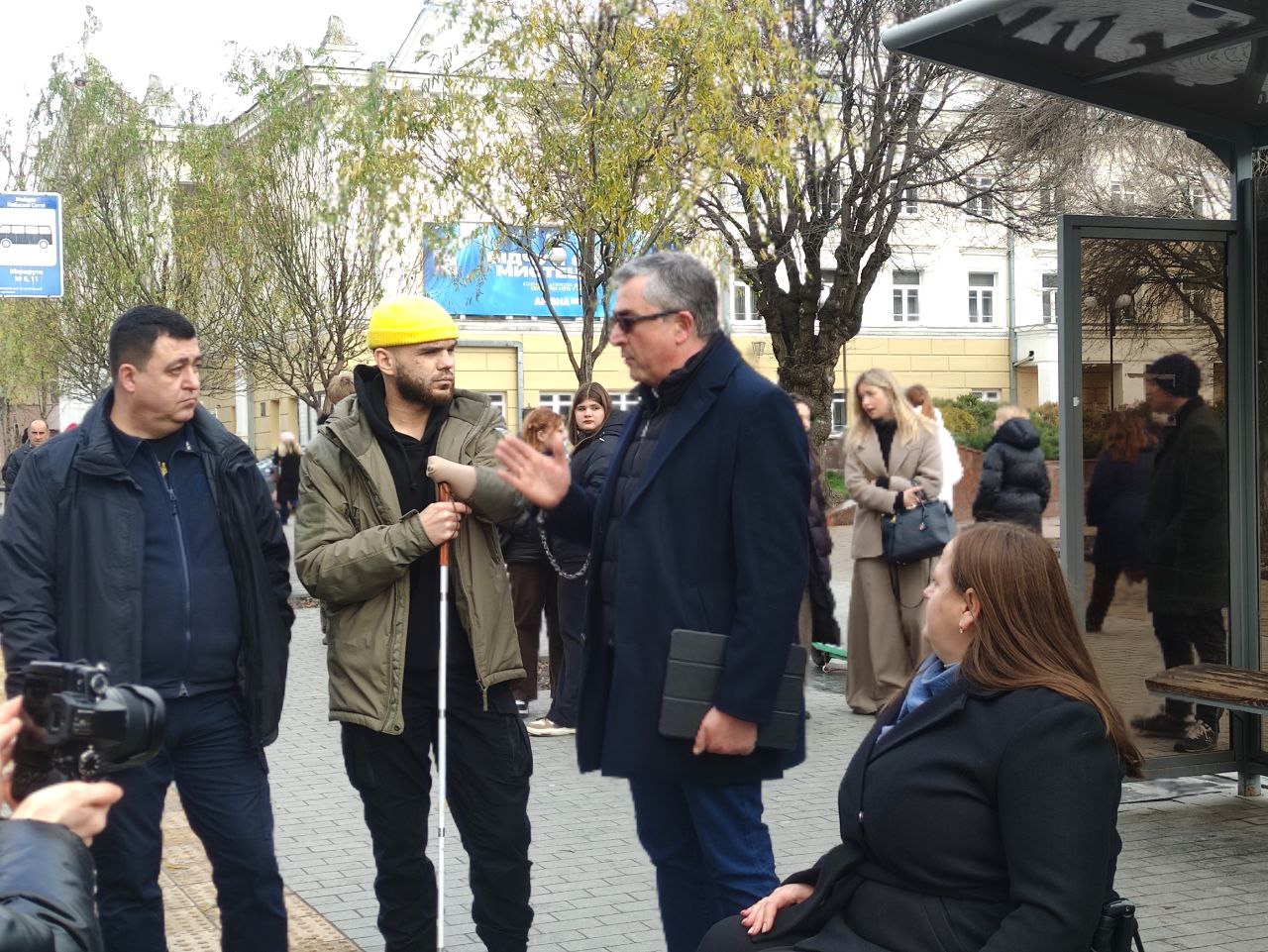 У центрі Вінниці провели робоче тестування пілотного безбар’єрного маршруту