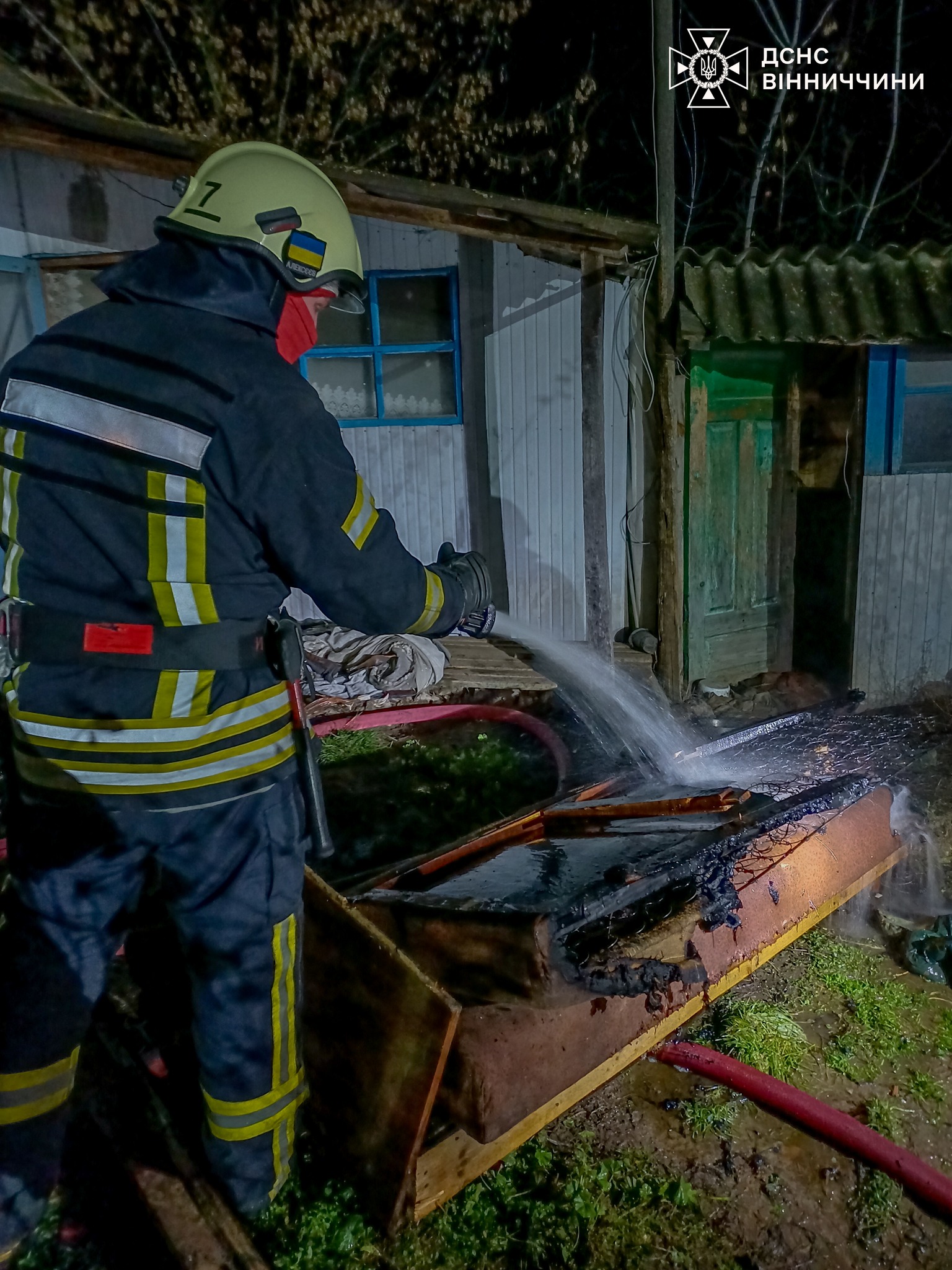 Двоє людей травмовано: на Вінниччині сталося вісім пожеж