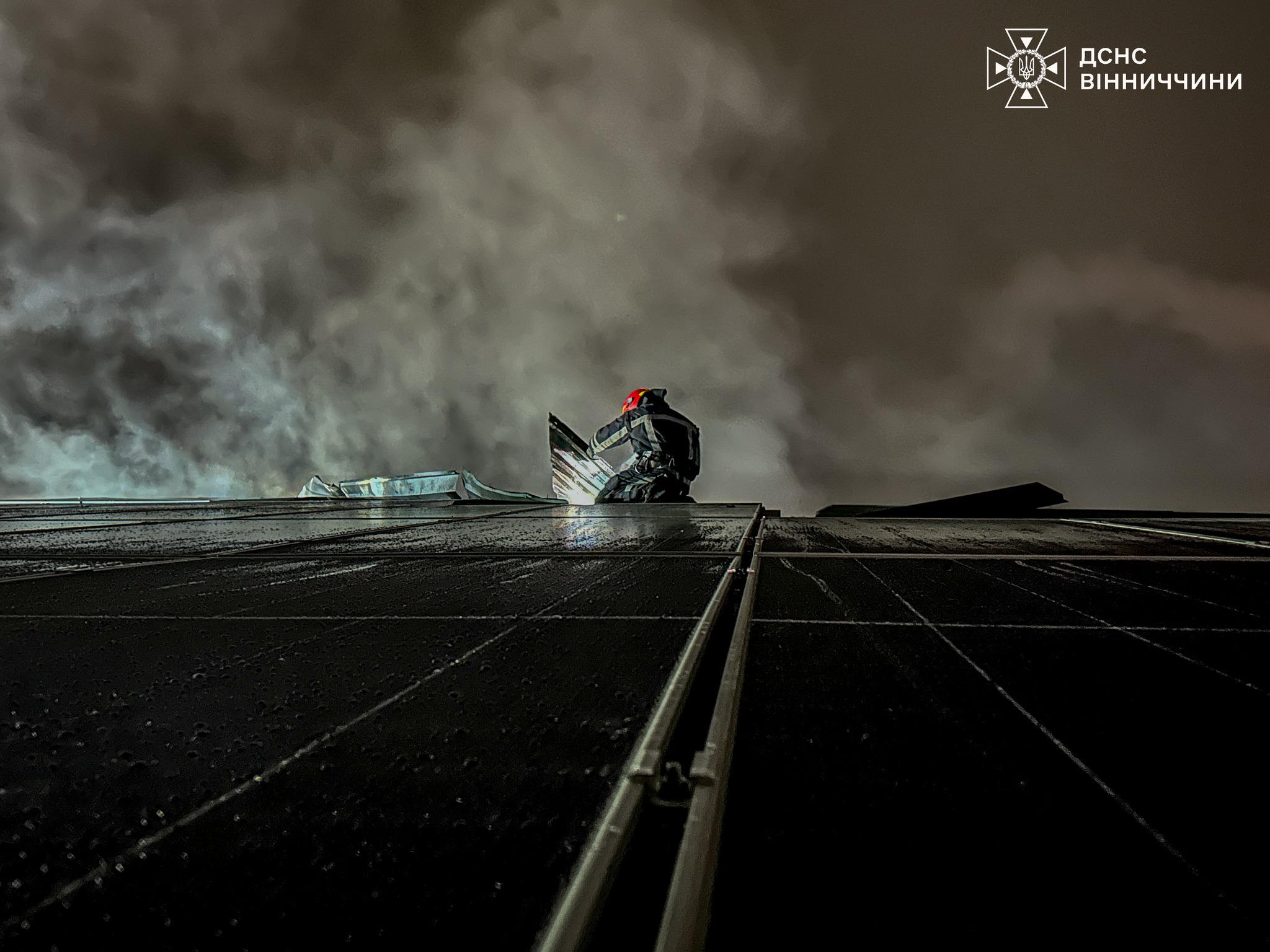 Двоє людей травмовано: на Вінниччині сталося вісім пожеж