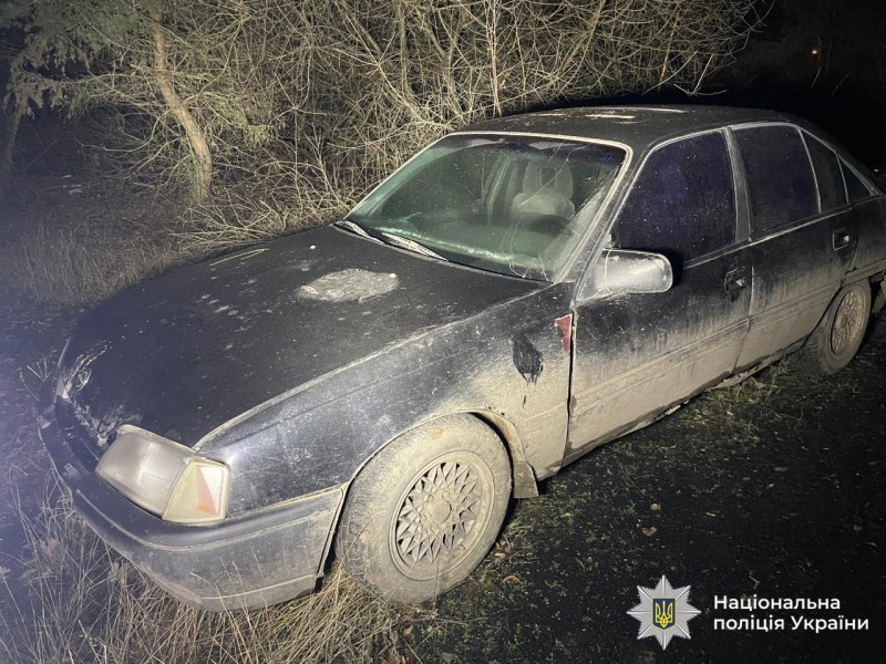 Поліція Гайсина розшукали чоловіка, який викрав залишений на узбіччі автомобіль