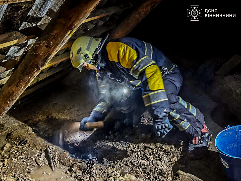 За минулу добу, 21 грудня, на Вінниччині сталося три пожежі — травмовано людину