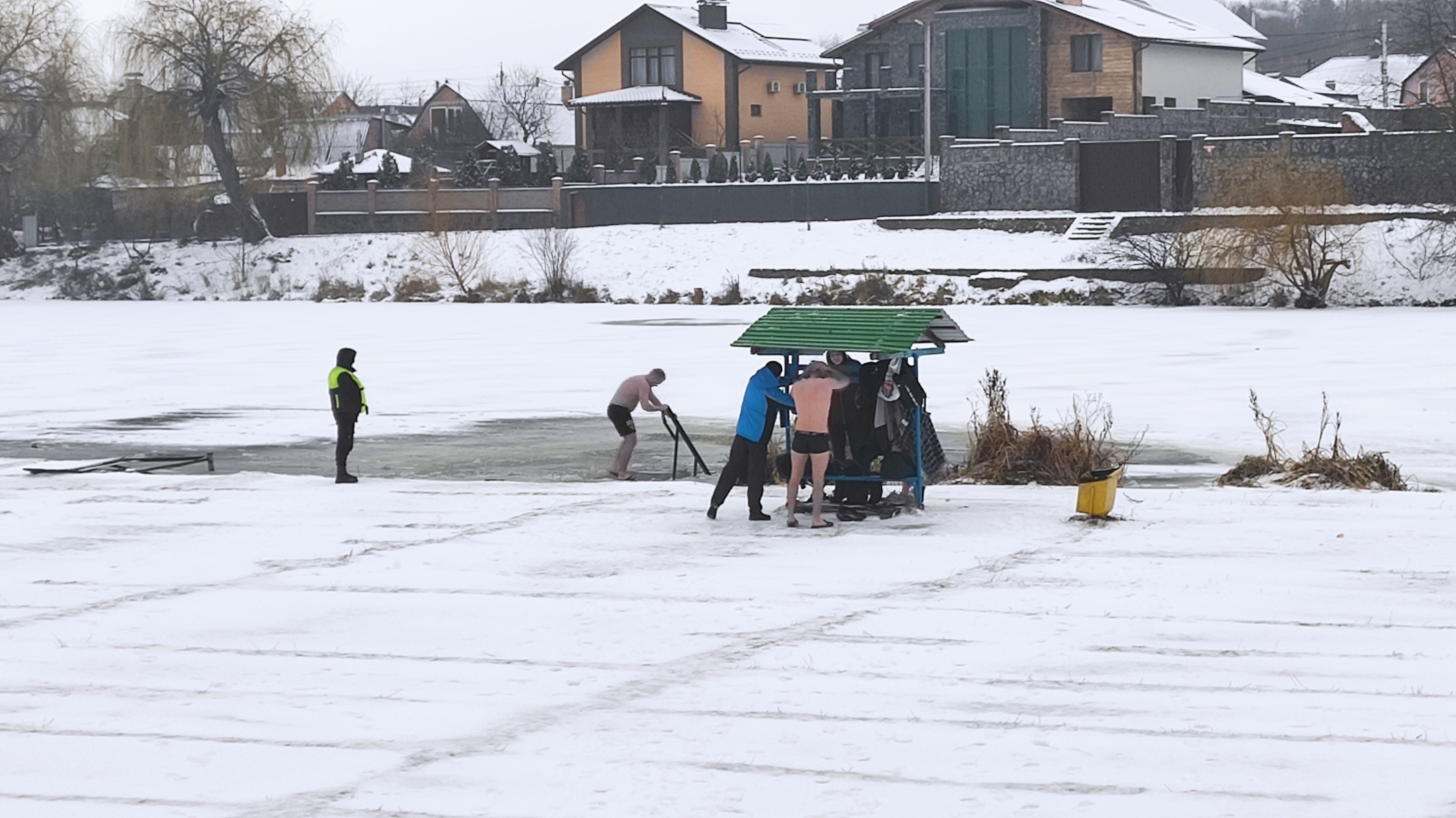 Як вінничани відзначають Водохреще-2026