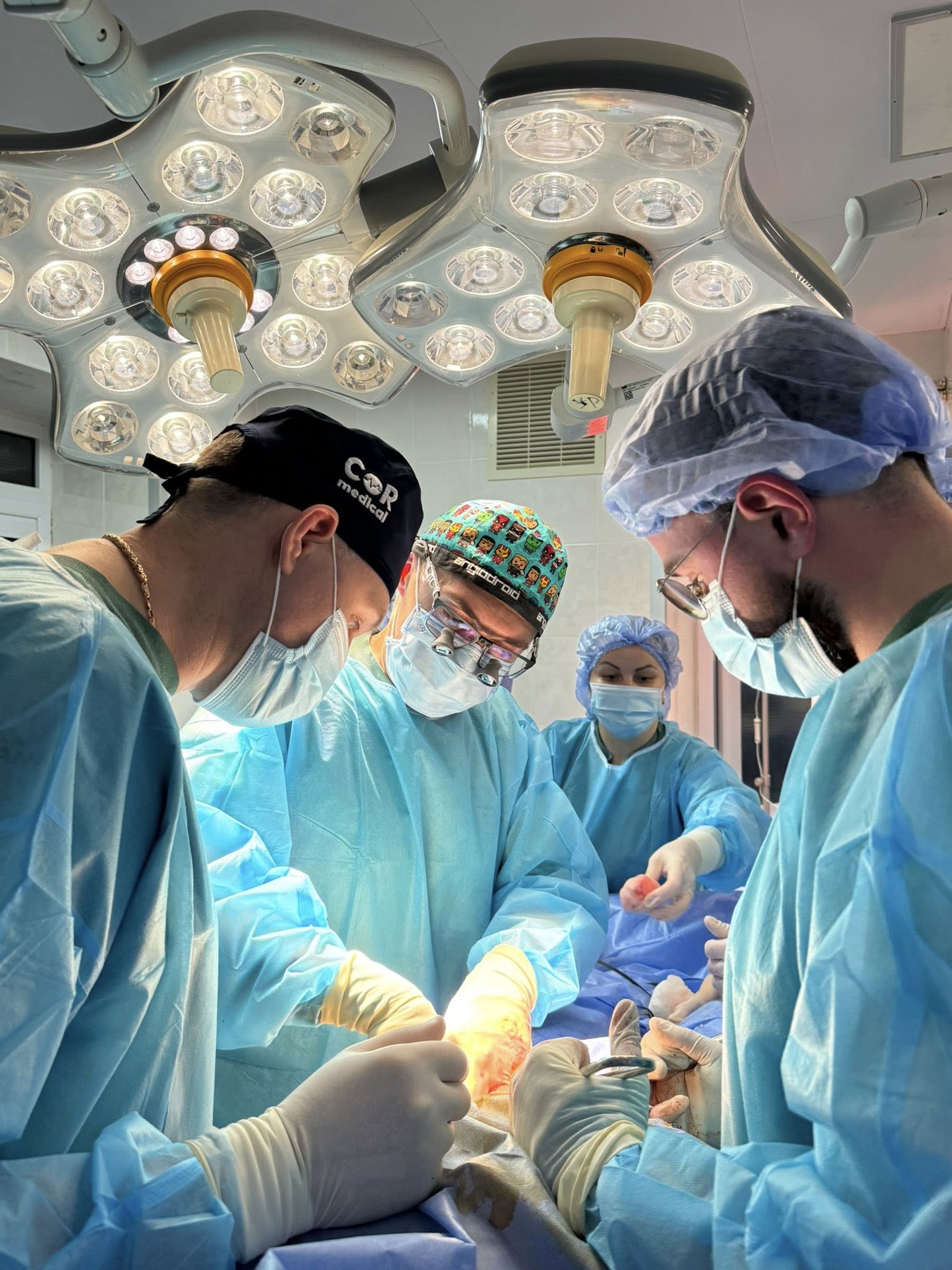 Трансплантацію серця та дві трансплантації нирки виконали за одну добу медики Вінницької лікарні ім. Пирогова