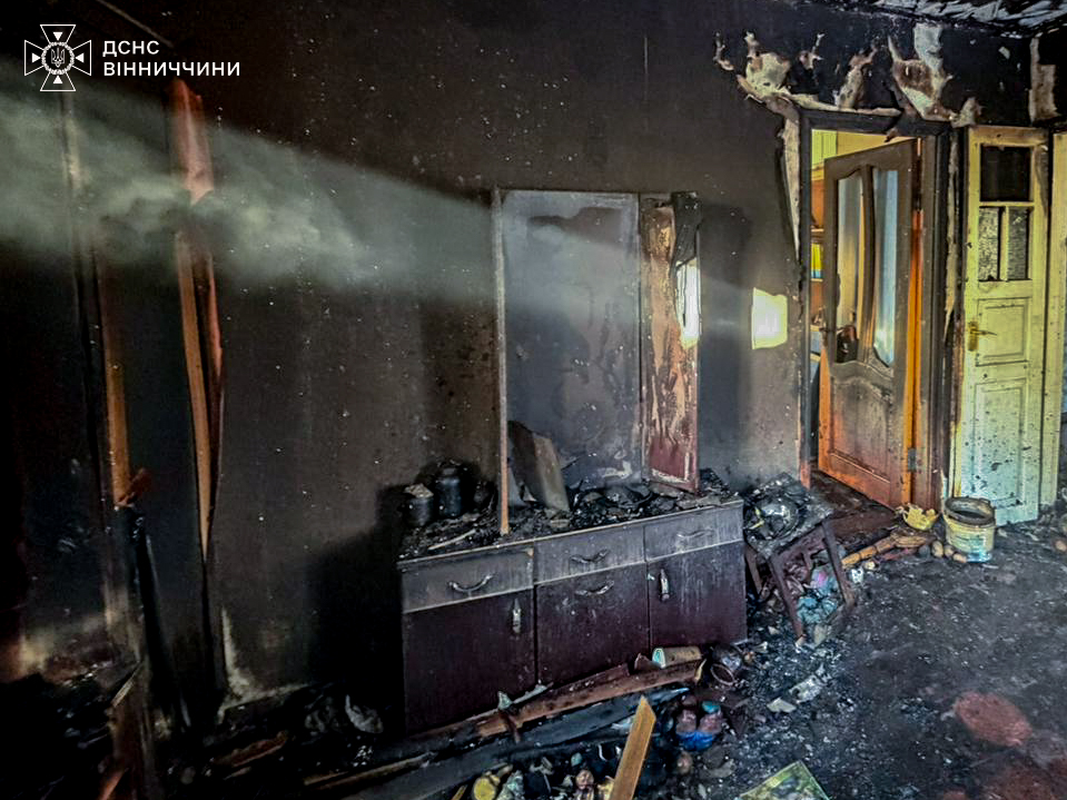 У Вінниці горіла квартира на Театральній