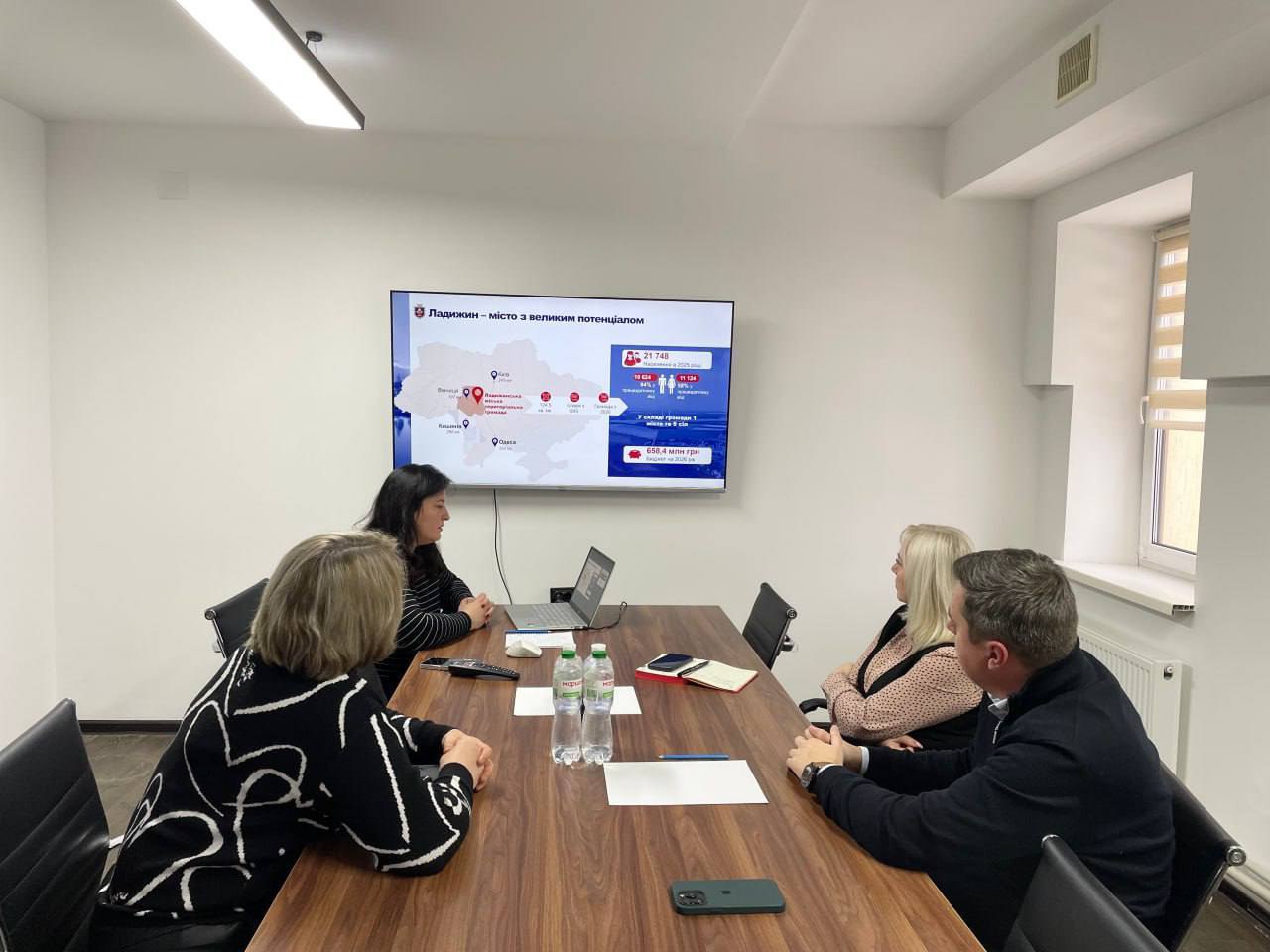 Ладижинська громада розглядає можливість релокації Краматорського вищого професійного училища