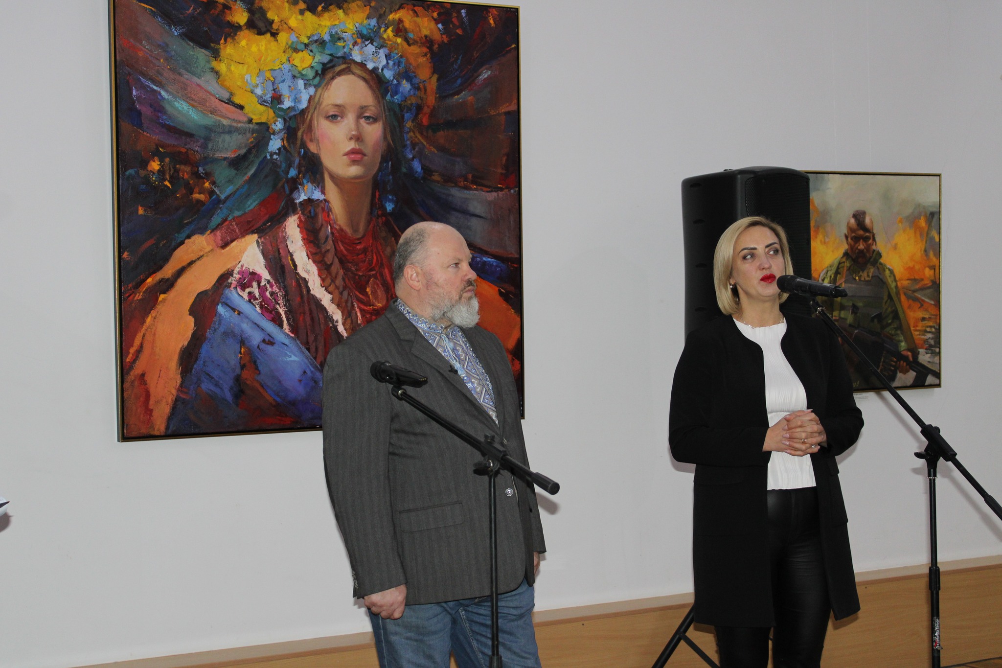 У Вінниці відкрили виставковий проєкт "Незламні", присвячений єдності та стійкості України