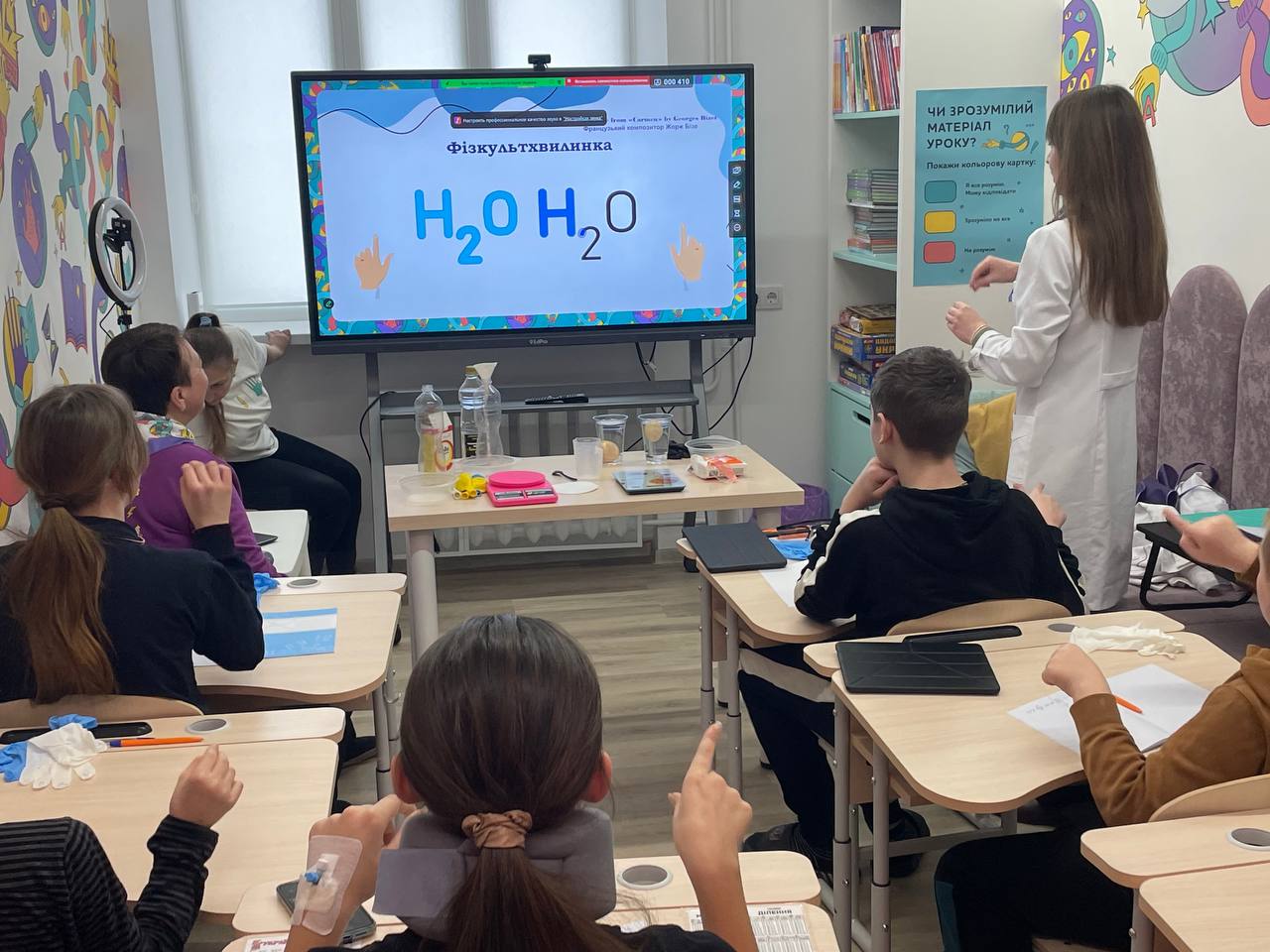 У «Школі супергероїв» на базі Вінницької обласної дитячої лікарні навчається більше пів тисячі учнів