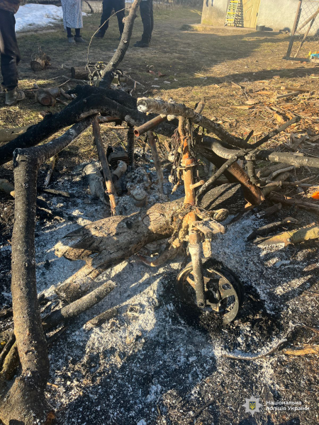 На Вінниччині затримали чоловіка, який підпалив мопед односельця