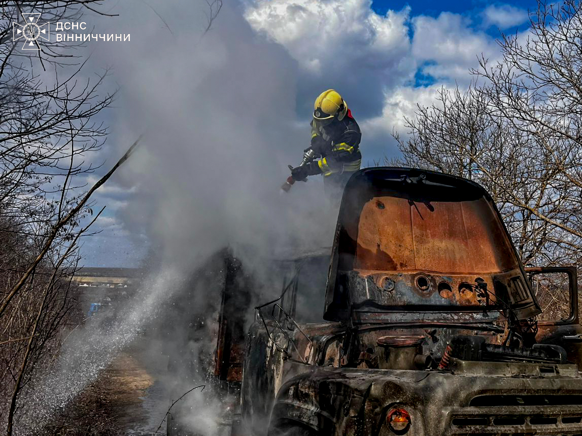 На Вінниччині сталося 11 пожеж, дев’ять із них — на відкритих територіях