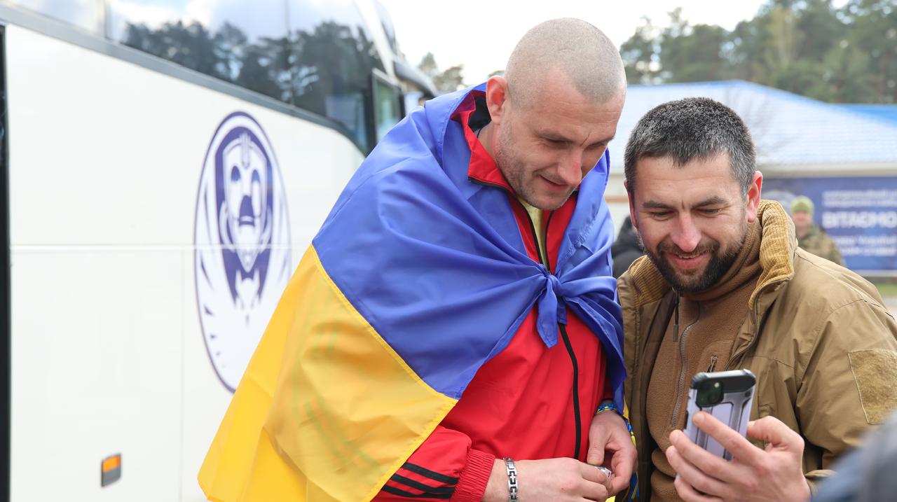 Додому з російського полону 24 квітня повернулося 15 військових з Вінниччини