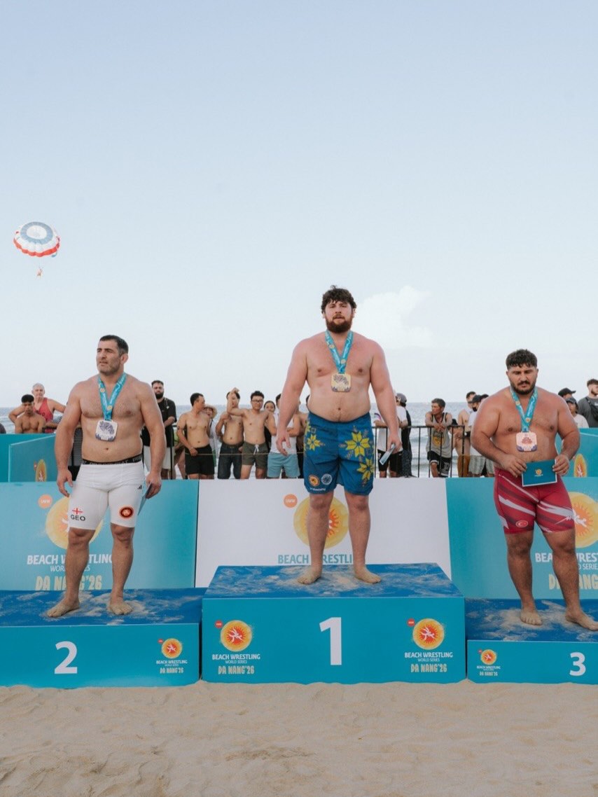 Вінницький атлет Важа Даіаурі — чемпіон світу з пляжної боротьби