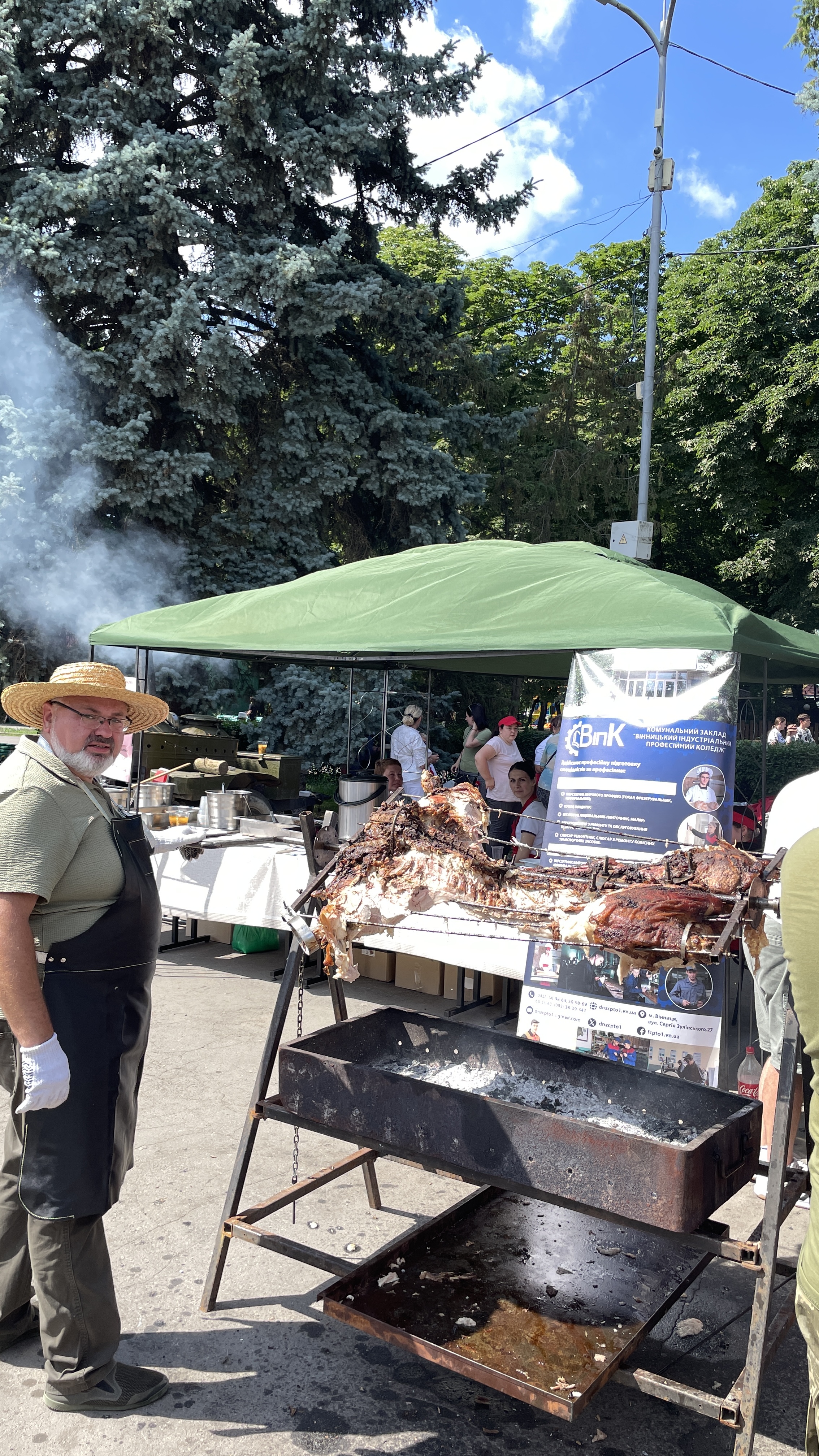 Благодійний XI фестиваль польової кухні імені Тараса Сича на підтримку оборонців відбувся у Вінниці