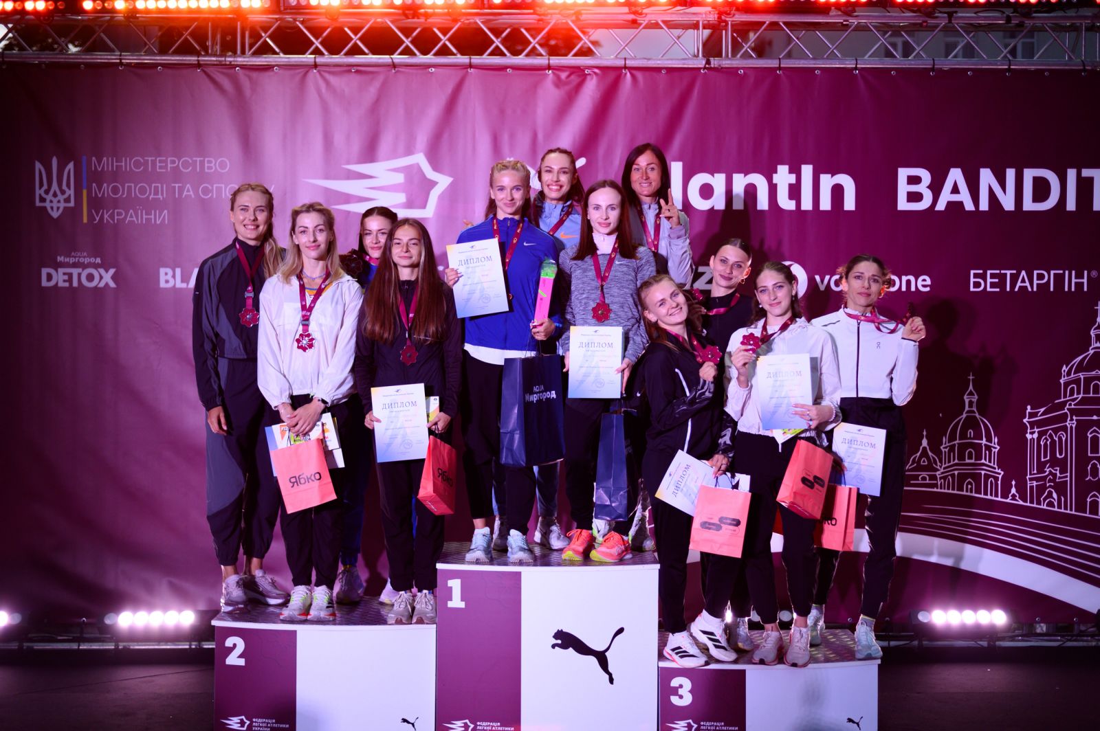 Срібні та бронзові нагороди здобули вінницькі спортсмени на чемпіонаті України з легкої атлетики