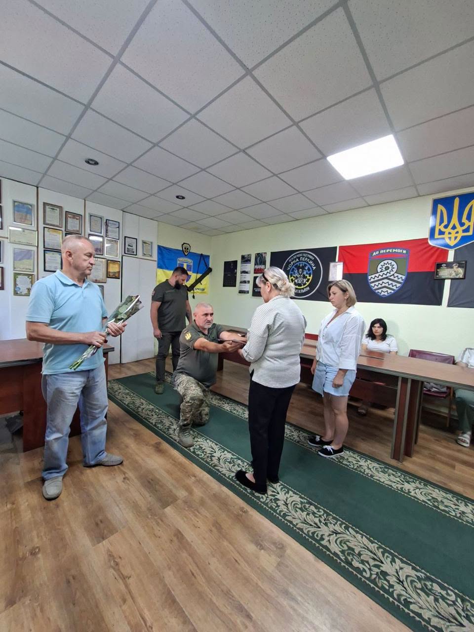 На Вінниччині рідним загиблих і зниклих безвісти військовослужбовців вручили державні нагороди