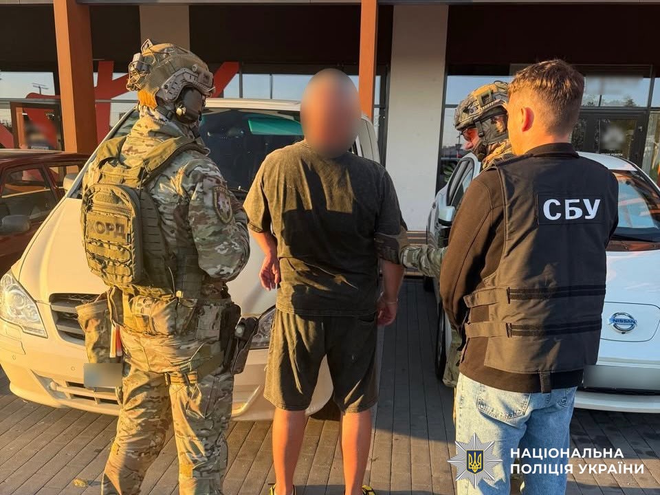 На Вінниччині затримали чоловіка, який незаконно переправляв військовозобов'язаних через державний кордон