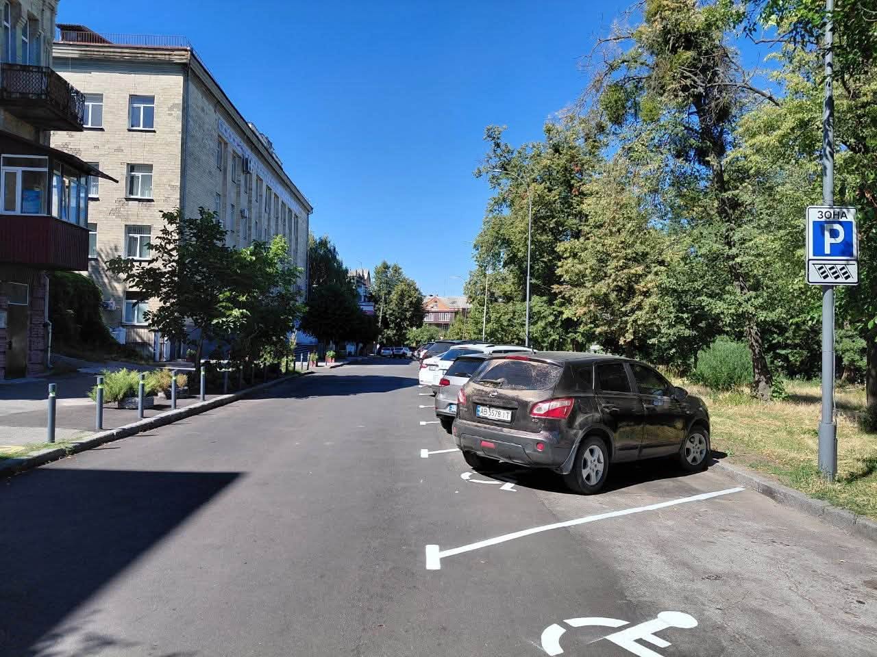На одній із центральних вулиць Вінниці змінили рух: як тепер проїхати