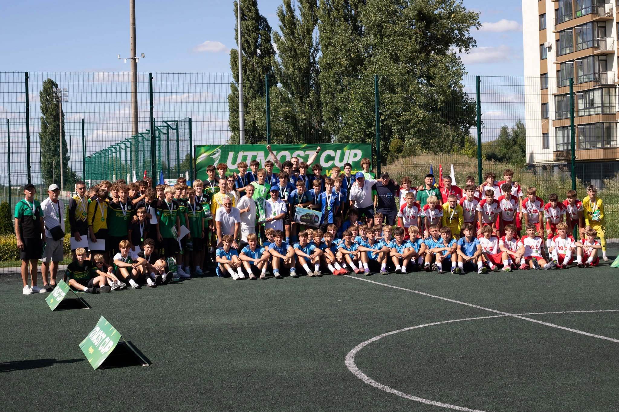 17 команд з усієї України змагалися у Вінниці за нагороди Utmost Cup