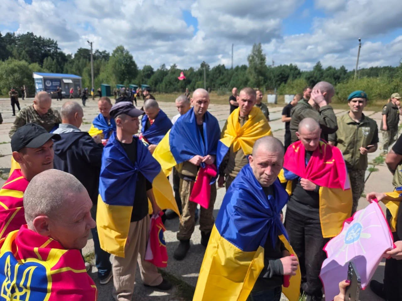 Додому з російського полону повернулося шестеро бійців з Вінниччини