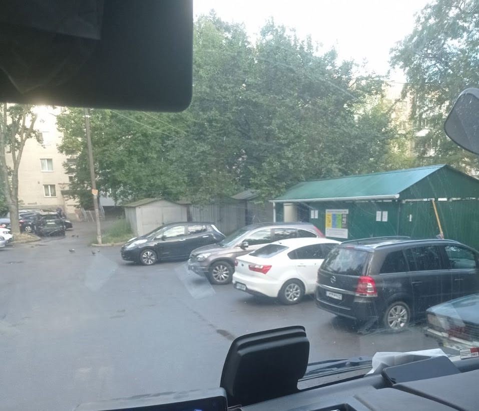 У Вінниці водії дві доби поспіль блокували сміттєвий майданчик