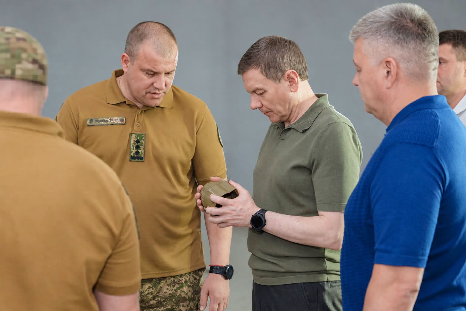 Для захисту неба над Вінниччиною військовим передали нову партію техніки