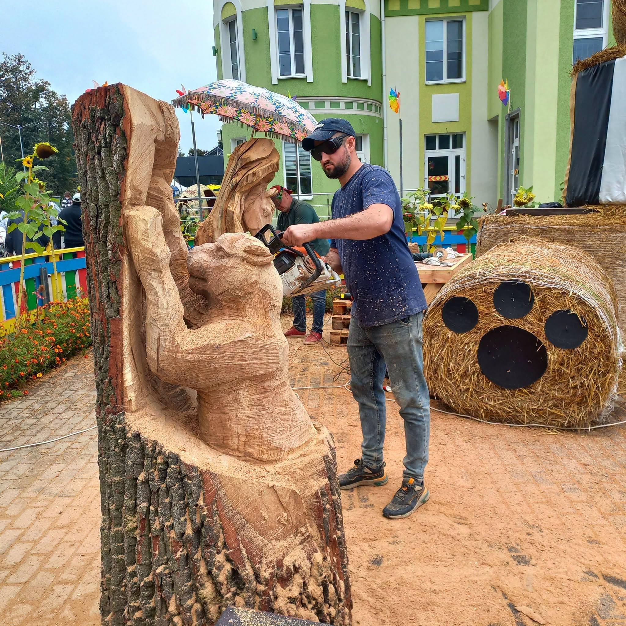 «Звірі. Птахи. Природа»: у Вінниці відбувся конкурс різьбярів по дереву
