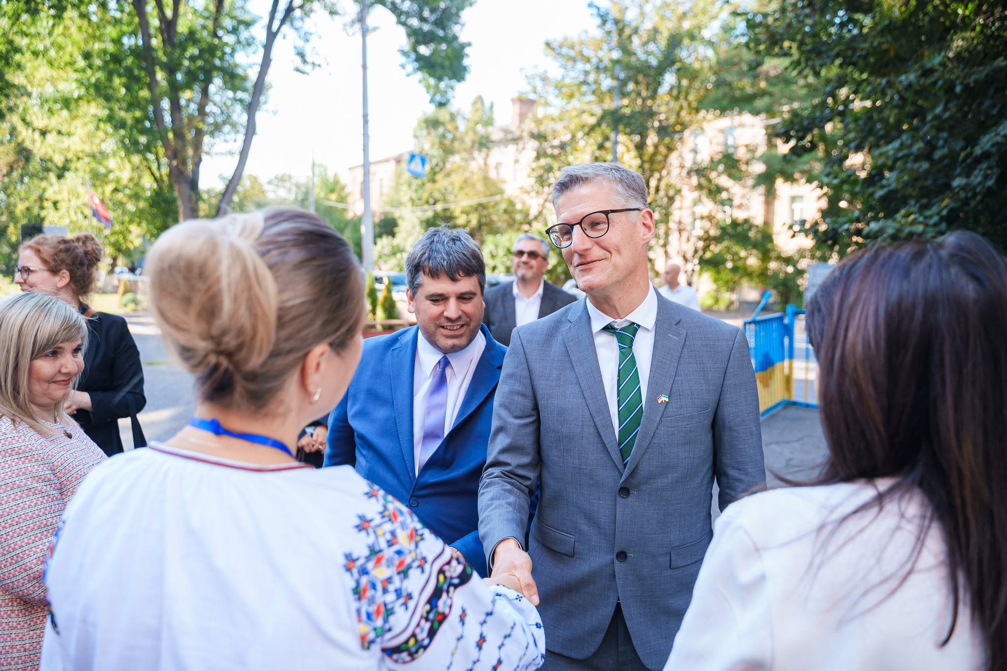 Школи та дитсадки Вінниці отримали генератори від міста-партнера Мюнстера