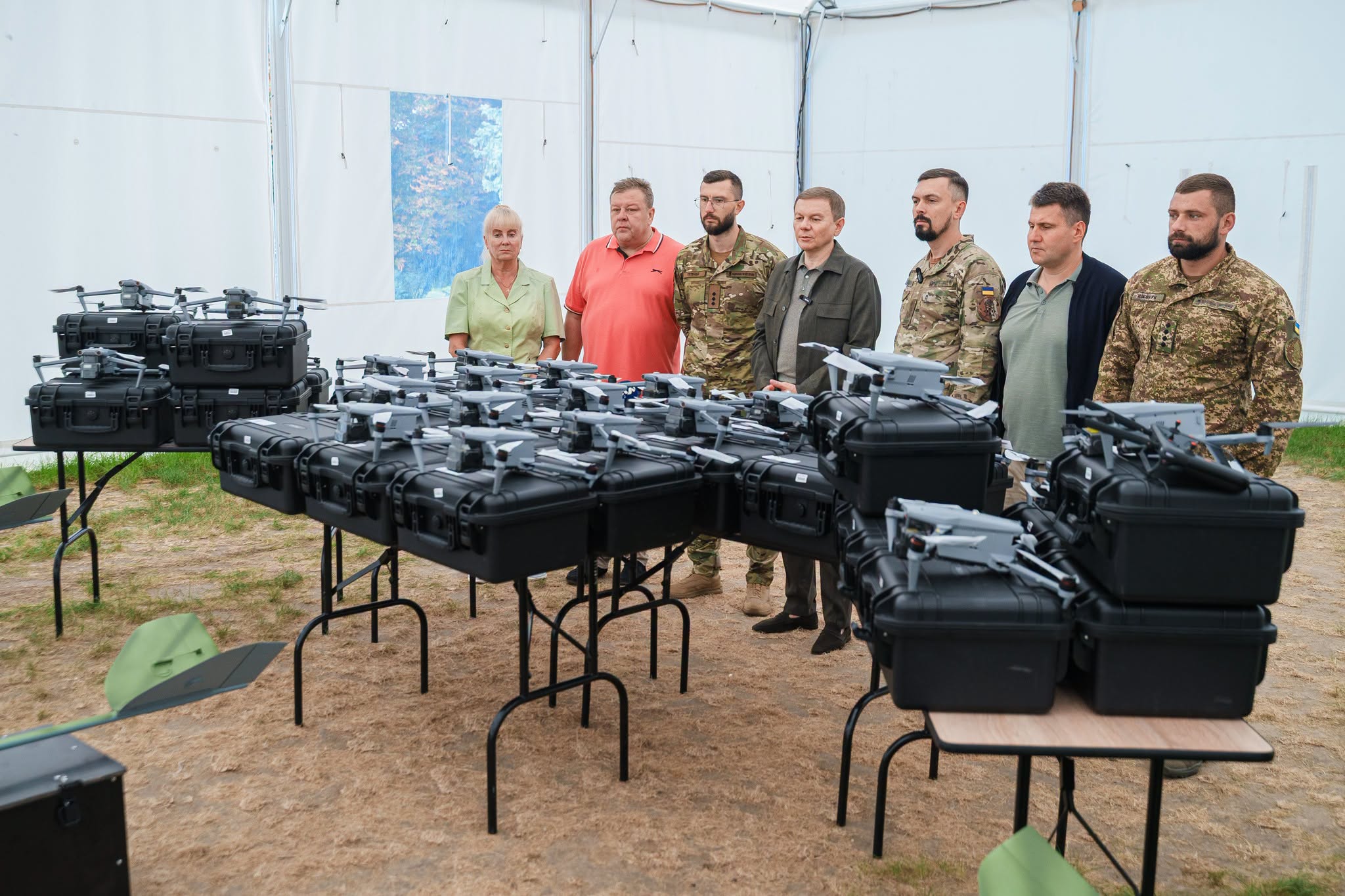 Вінницька громада передала нацгвардійцям 28 квадрокоптерів та 5 БпЛА