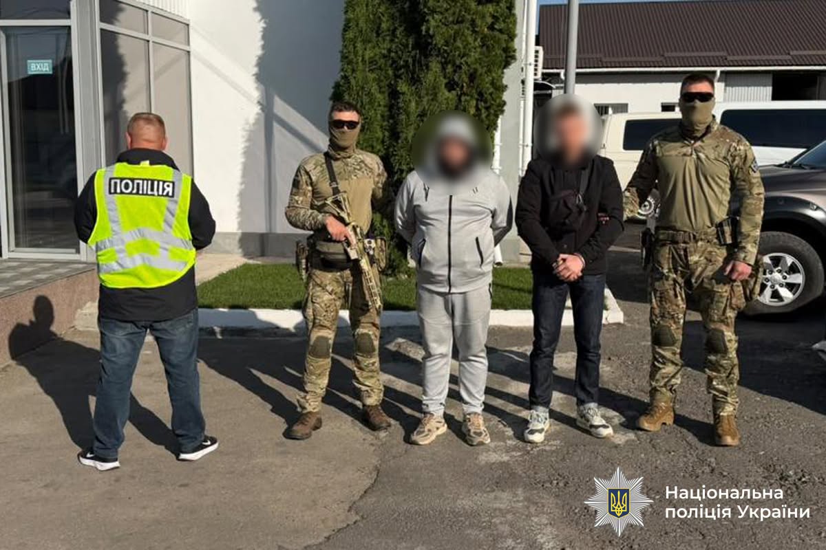 Знімали з розшуку за гроші: на Вінниччині повідомили про підозру трьом військовослужбовцям