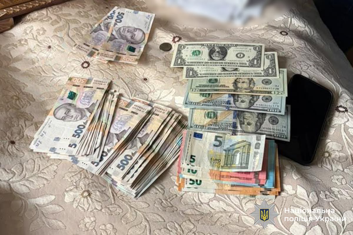 Знімали з розшуку за гроші: на Вінниччині повідомили про підозру трьом військовослужбовцям