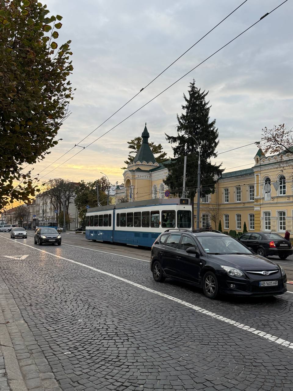 На Соборній у Вінниці транзитний рух авто скоротився на 11%
