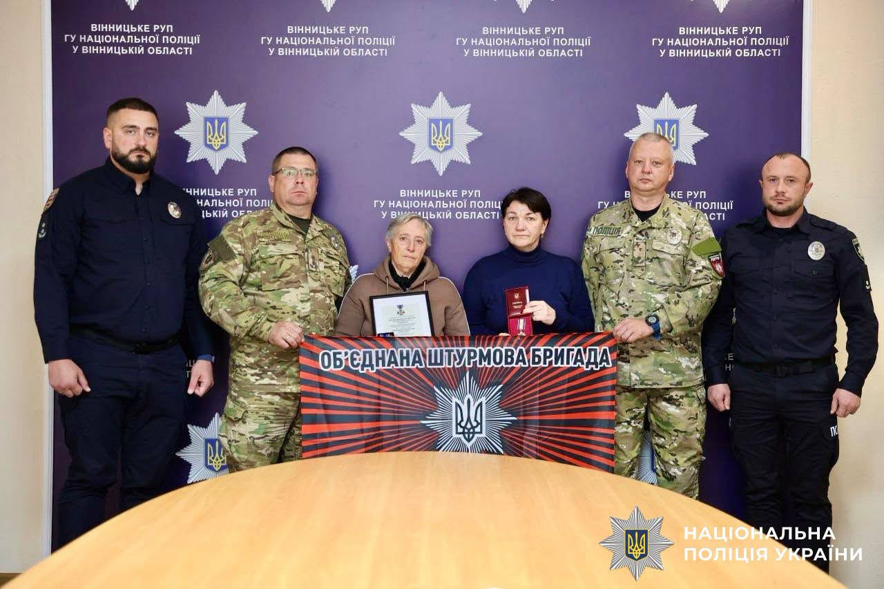 Двох полеглих поліцейських із Вінниччини посмертно нагородили орденами «За мужність»